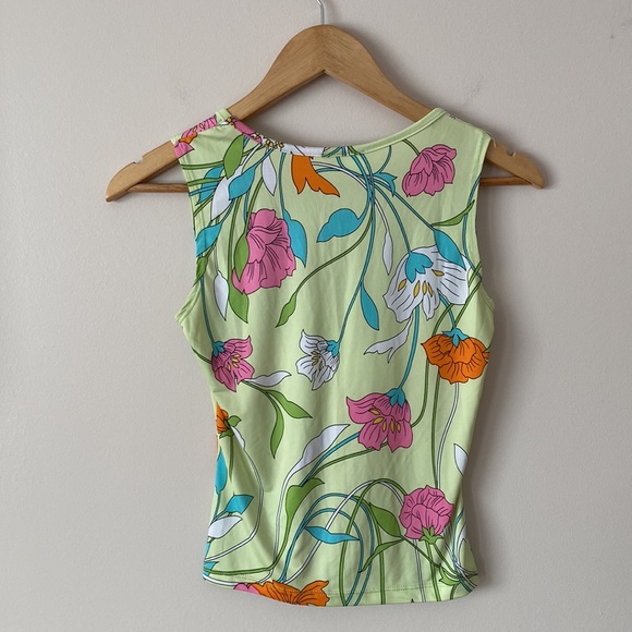 ❤️3 for $30❤️ Vintage Inspired Floral Neon Pastel Top - Picture 5 of 5